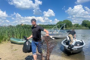 Курские волонтеры вновь вышли на расчистку берегов реки Сейм