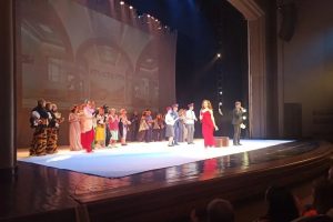 В Курске начался театральный переполох