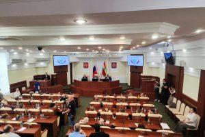 Курские депутаты поддержали присвоение почëтных званий экс-губернатору Михайлову и митрополиту Герману