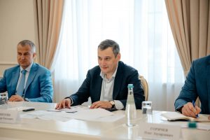 Александр Хинштейн провел рабочую встречу с руководством «Лукойла»