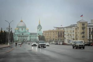В Курске продолжают капитальный и ямочный ремонты дорог