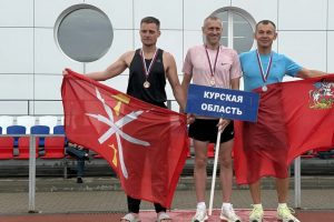 Курские сотрудники МЧС завоевали два золота на соревнованиях по легкой атлетике