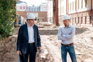 В Курске продолжают реставрировать здание бывшей мужской классической гимназии