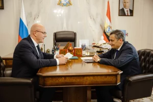 Дмитрий Чернышенко и губернатор Курской области провели личную встречу по итогам визита в регион