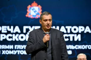 Встреча Александра Хинштейна с жителями приграничья продлилась 5 часов