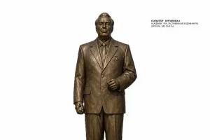 В Курске завершилось голосование за лучший проект памятника Леониду Брежневу