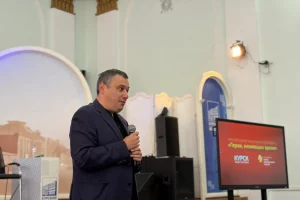 В Курске стартовал межрегиональный медиафорум «Герои, меняющие время»
