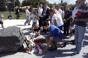 В Курске почтили память детей, погибших от ударов ВСУ
