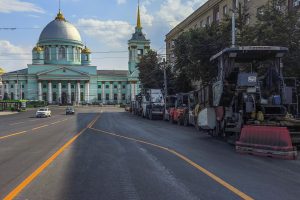 На Красной площади укладывают финишный слой асфальта