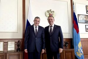 Губернатор Курской области провёл рабочую встречу с главой минтранса РФ