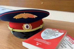 В Курской области мужчину будут судить за попытку передать инспектору ДПС взятку в 100 тысяч рублей