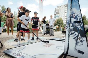 В курской «Арене» прошел День открытых дверей, посвященный хоккею и Дню физкультурника