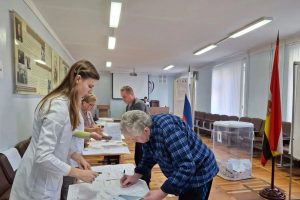 Пациенты курской областной больницы голосуют прямо в стационаре