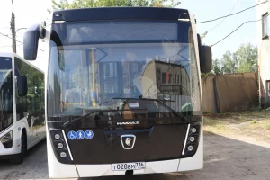 На дороги Курска вышел тестовый автобус «КАМАЗ-5299»