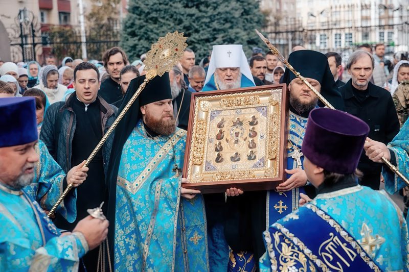 Марки, рыцари и первый именинник