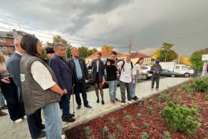 В Курске появилась благоустроенная зона возле Сергиево-Казанского собора