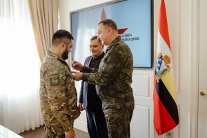 Защитников отметили наградами