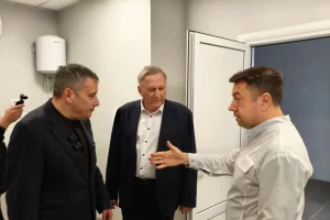 Капремонт ЦРБ в Дмитриевском районе Курской области завершат в середине ноября