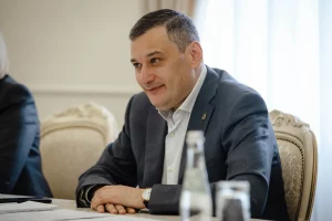 Губернатор Курской области поблагодарил всех за поздравления