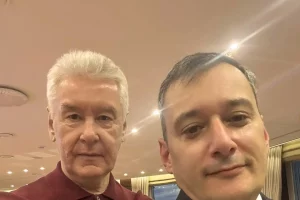 Александр Хинштейн обсудил поддержку Курска с мэром Москвы